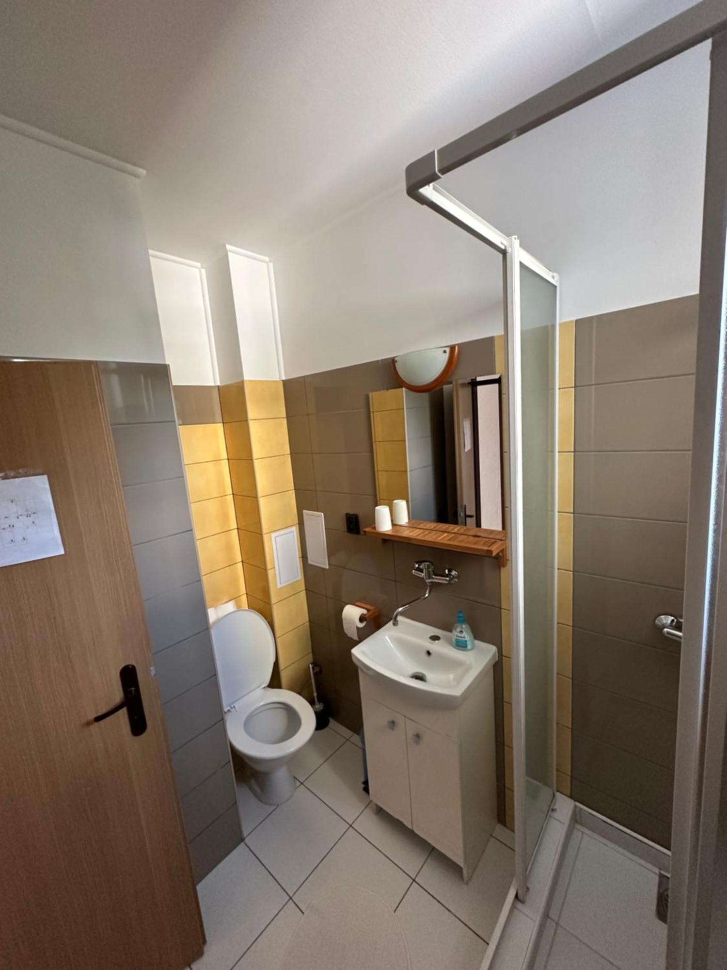 Penzion Normandia Nitrianske Rudno Exteriér fotografie